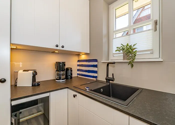 Semesterbostad Anker Hus *